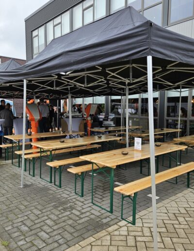 Overdekt terras op de open dag van Brandingbureau TOON uit Geldermalsen