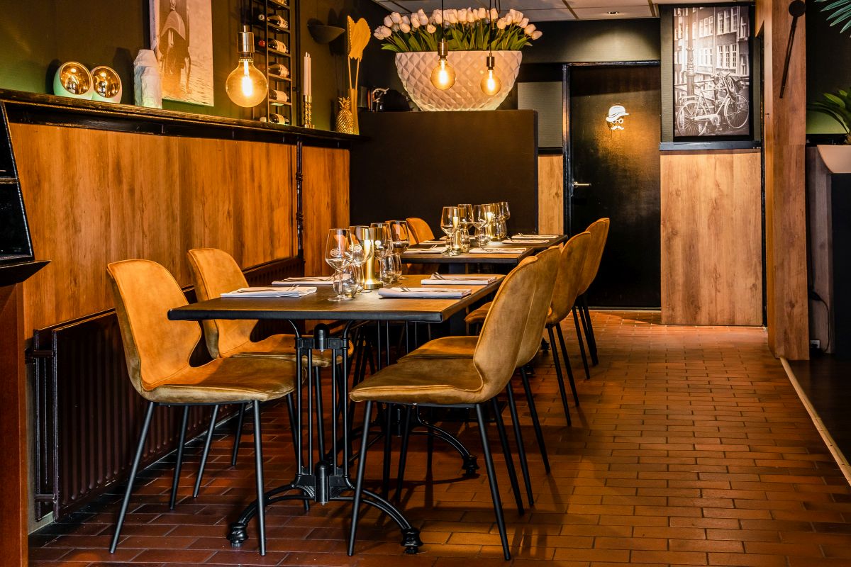 Interieur van Restaurant Uw Chef in Tricht